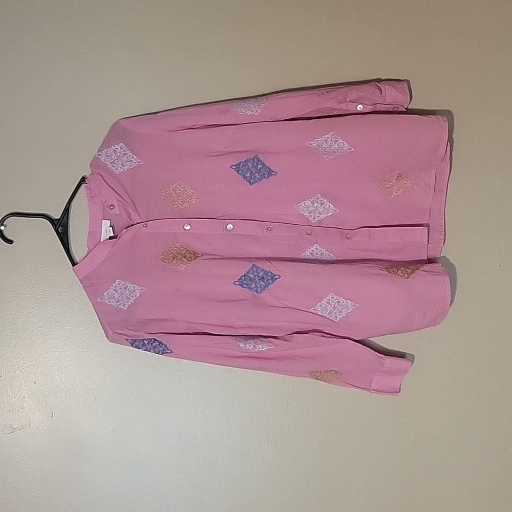 J. Jill Embroidered Blouse Size XS Pink Lightweight Tunic‎ Side Slit Long Sleeve
